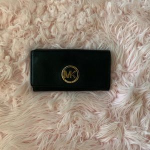 Black Michael Kors wallet